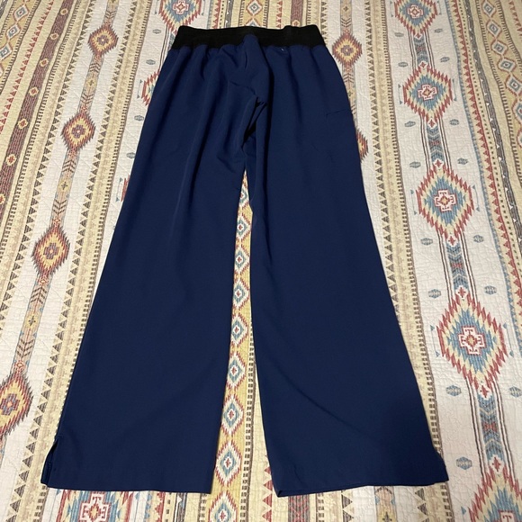 Women’s Jockey Scrub Set - size Medium, Navy Blue - Picture 4 of 6